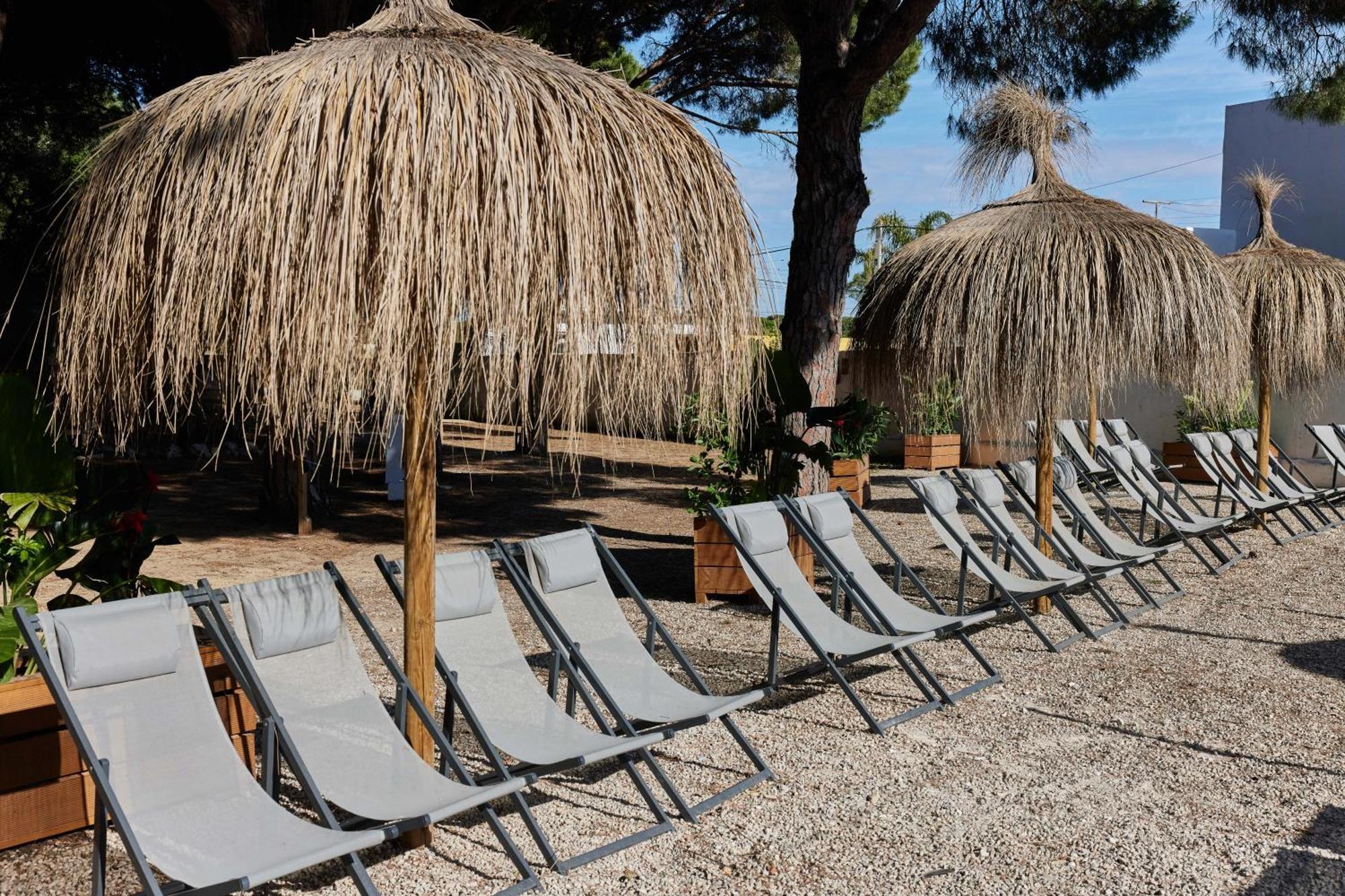 Hotel Taiga Conil à Conil De La Frontera Extérieur photo